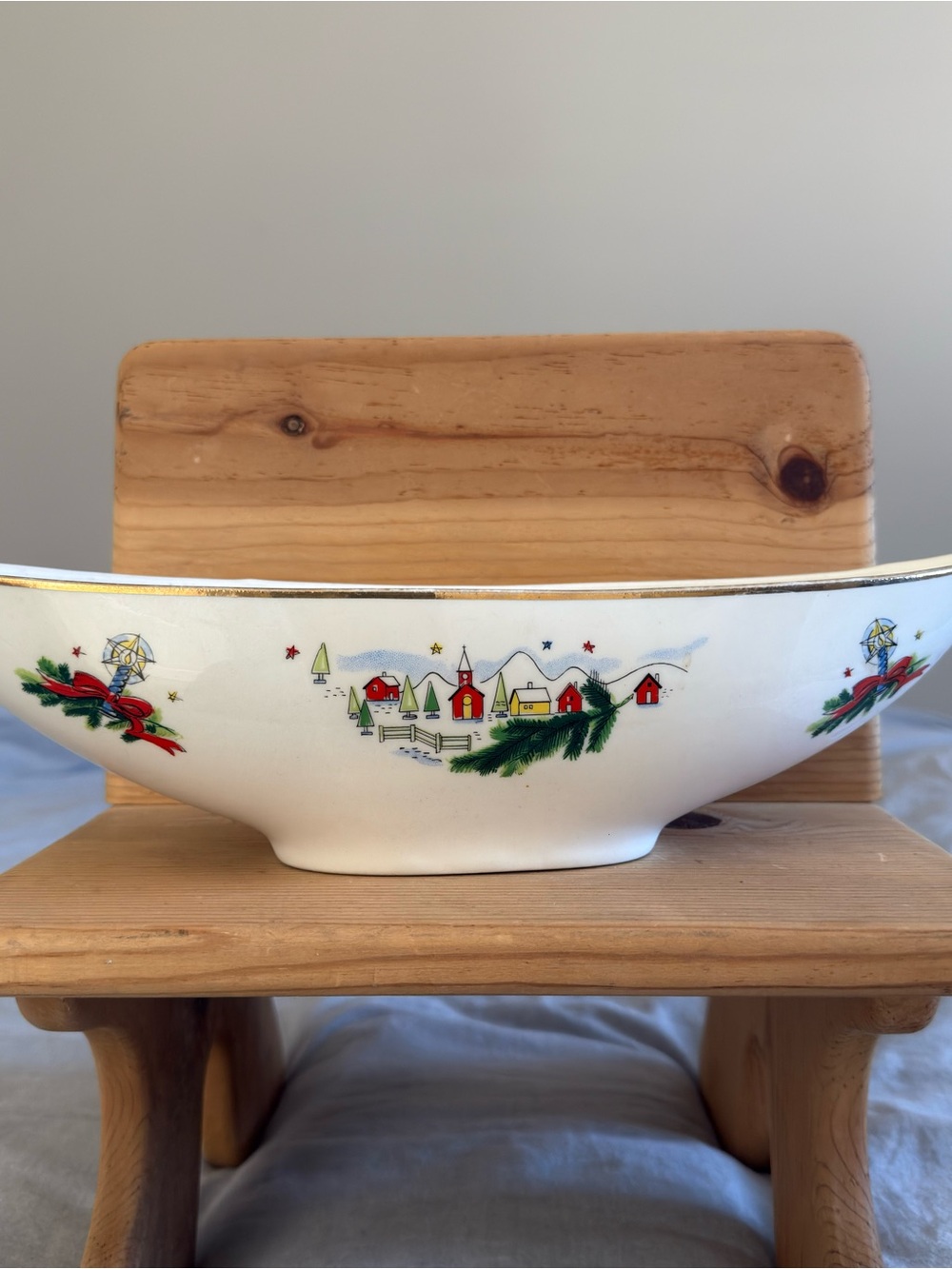 Vintage Stanford Sebring O. MCM Elongated Ceramic Boat Shaped Holiday Bread Bowl